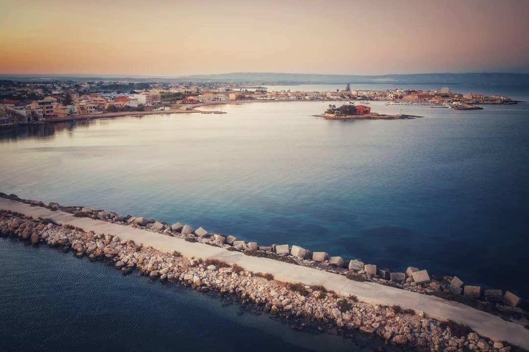Mediterraneo Argento マルツァメミ エクステリア 写真
